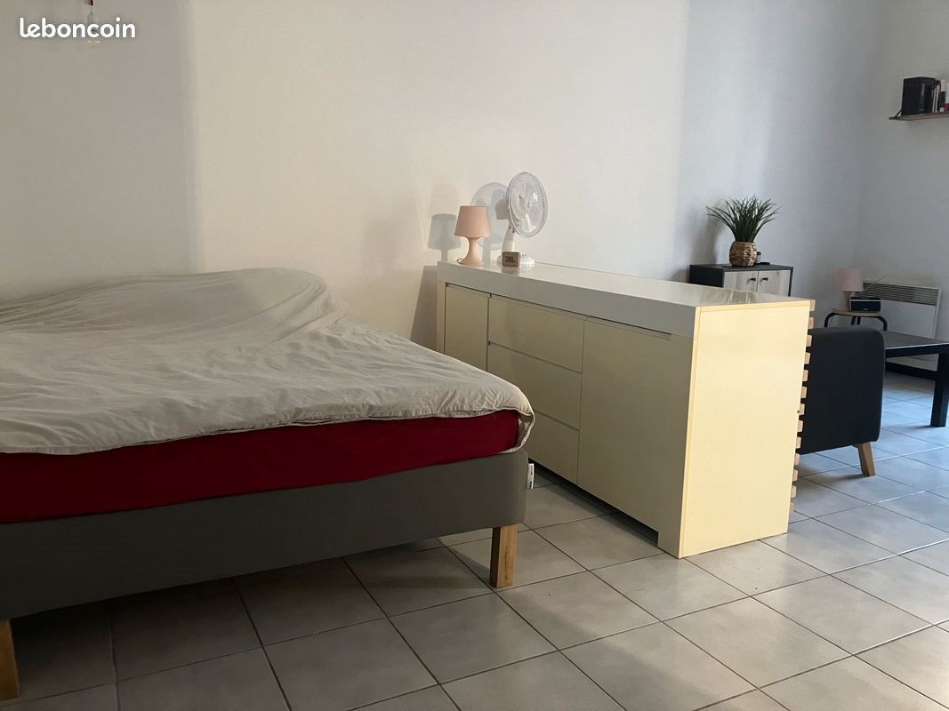 Appartement à louer, 28m², Sète