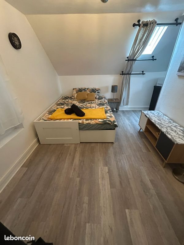 Appartement à louer, 25m², Laon