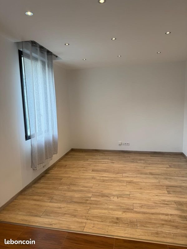 Appartement à louer, 42m², Puiseux-le-Hauberger