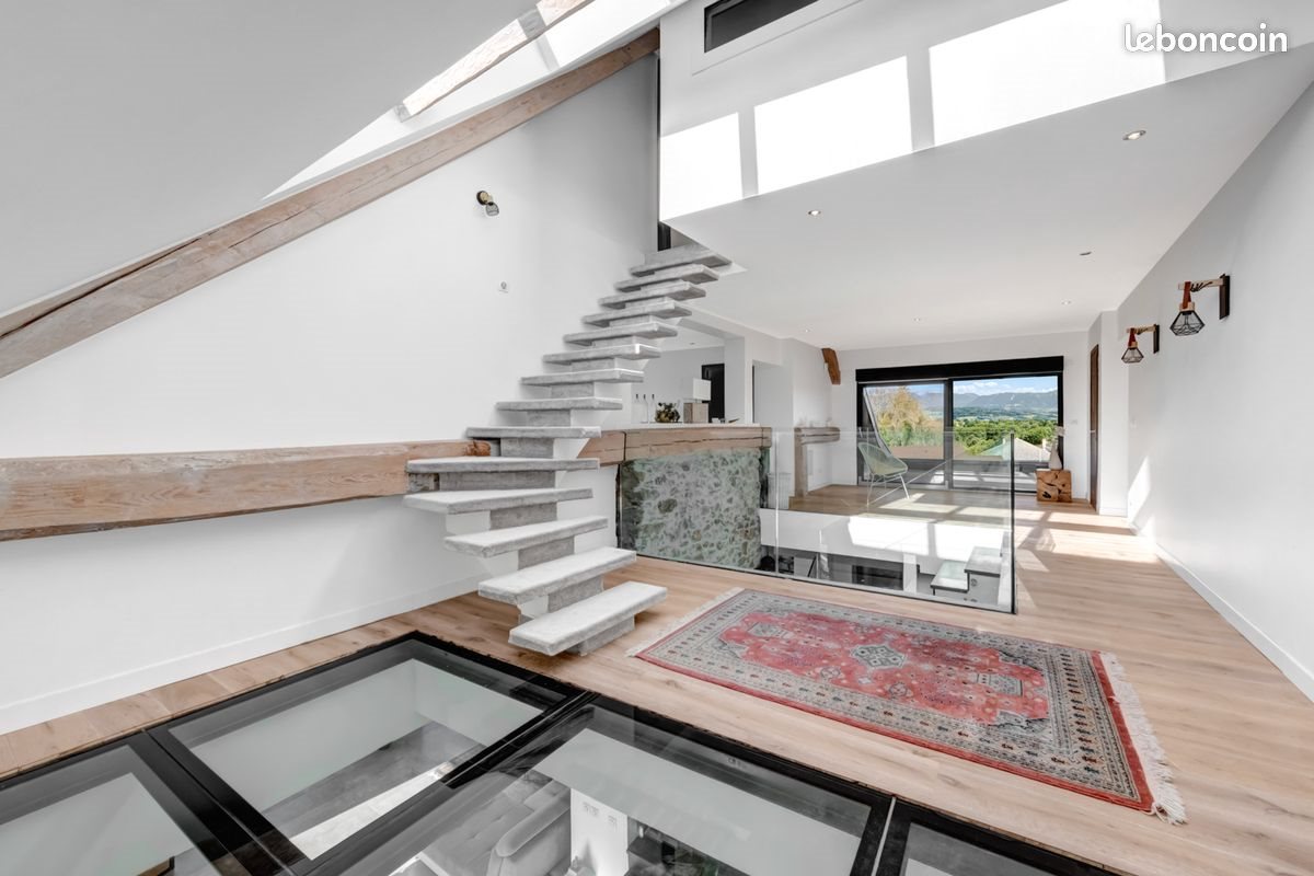 Maison à vendre, 400m², Cuvat