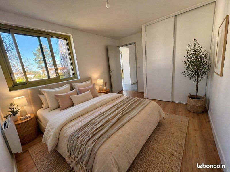 Appartement à vendre, 78m², Royan