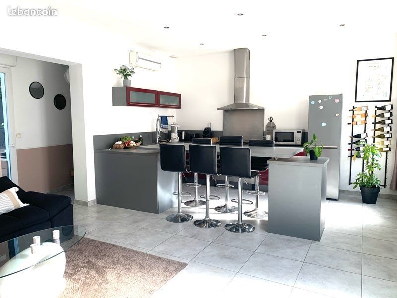 Appartement à louer, 59m², Nîmes