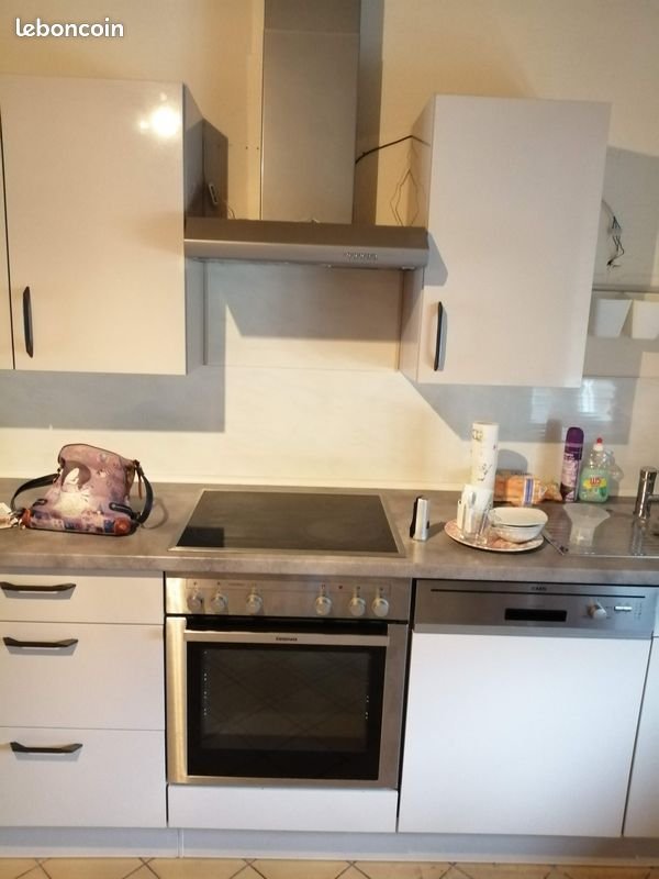 Appartement à louer, 75m², Merten
