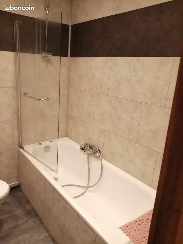 Appartement à louer, 75m², Merten