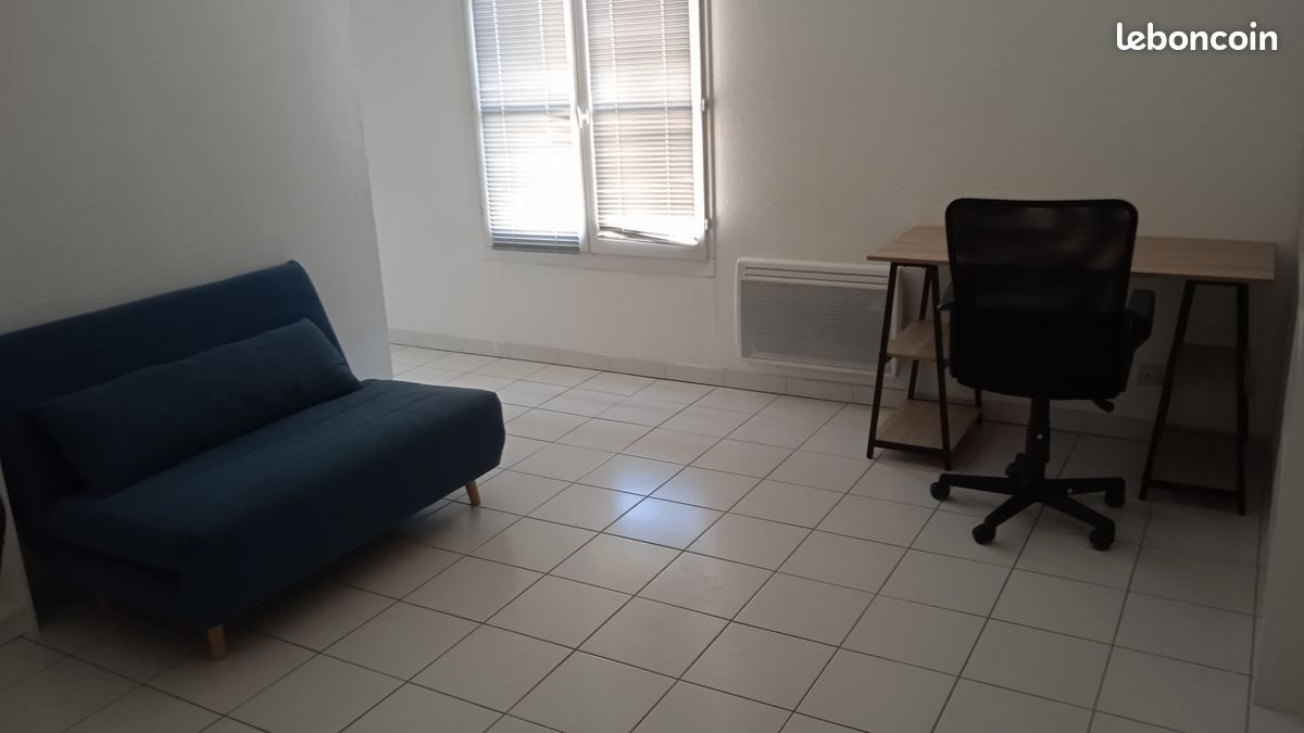 Appartement à louer, 32m², Nîmes