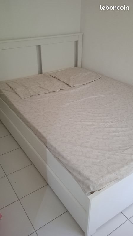 Appartement à louer, 32m², Nîmes