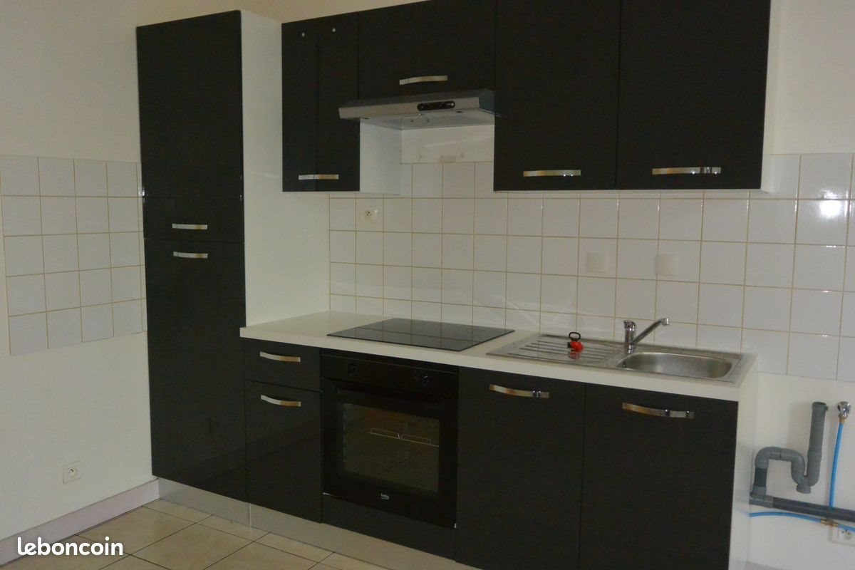 Appartement à louer, 93m², Champdeniers-Saint-Denis