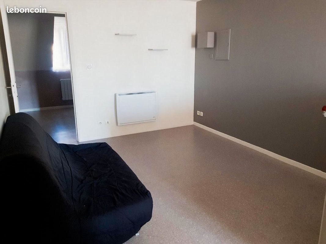 Appartement à louer, 41m², Moulins