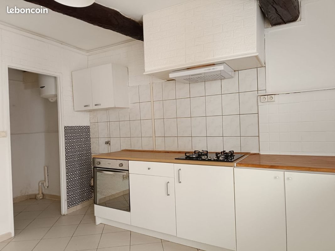 Appartement à louer, 50m², La Motte-d'Aigues