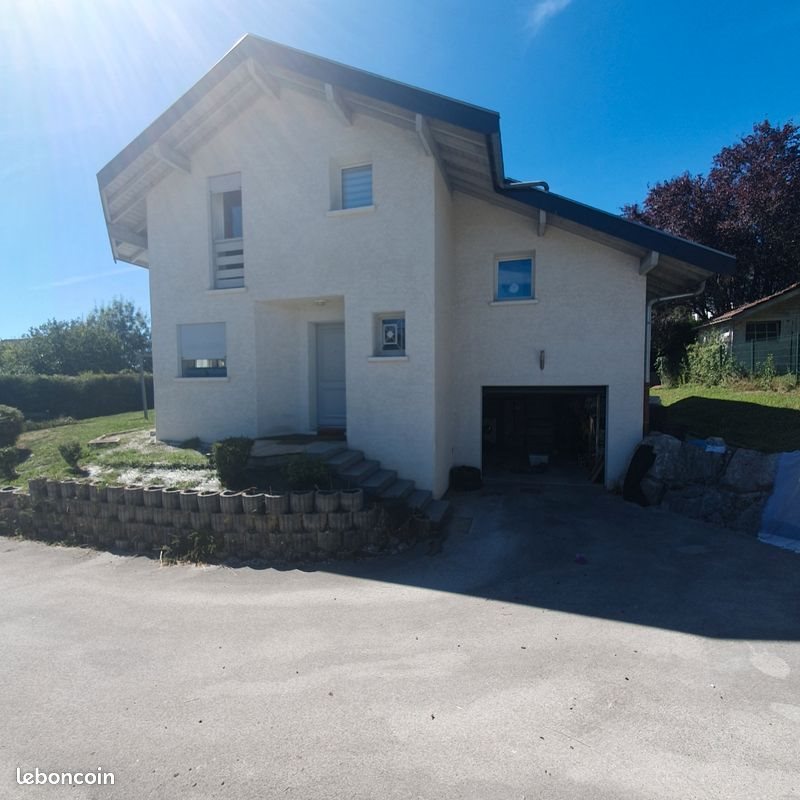 Maison à louer, 126m², Groisy