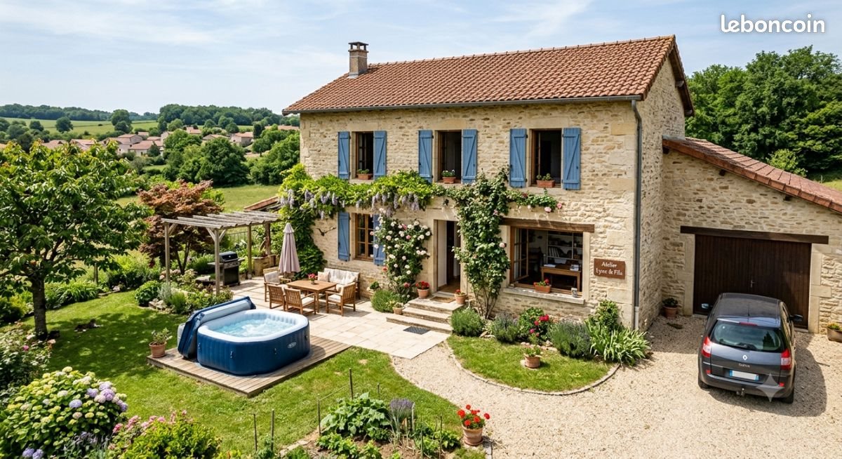 Maison à louer, 120m², Saint-Symphorien-de-Lay