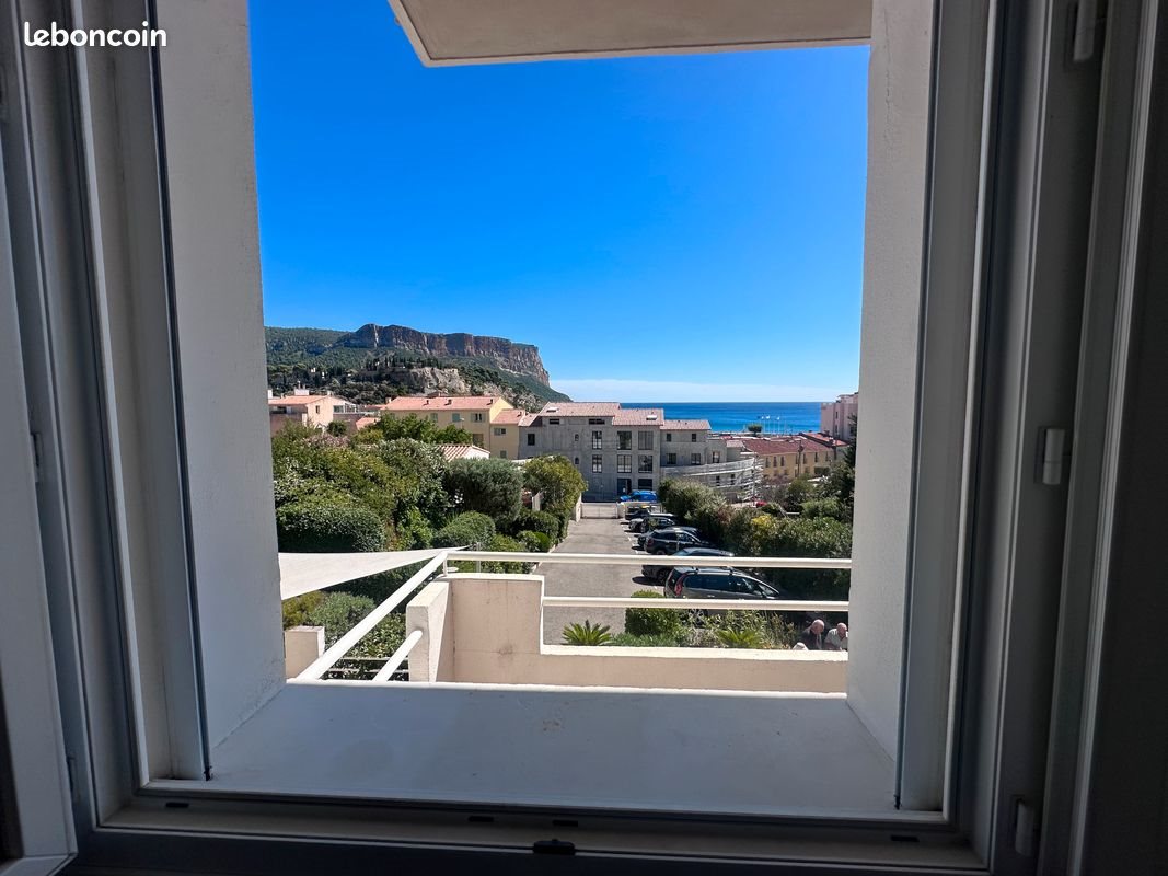 Appartement à louer, 57m², Cassis