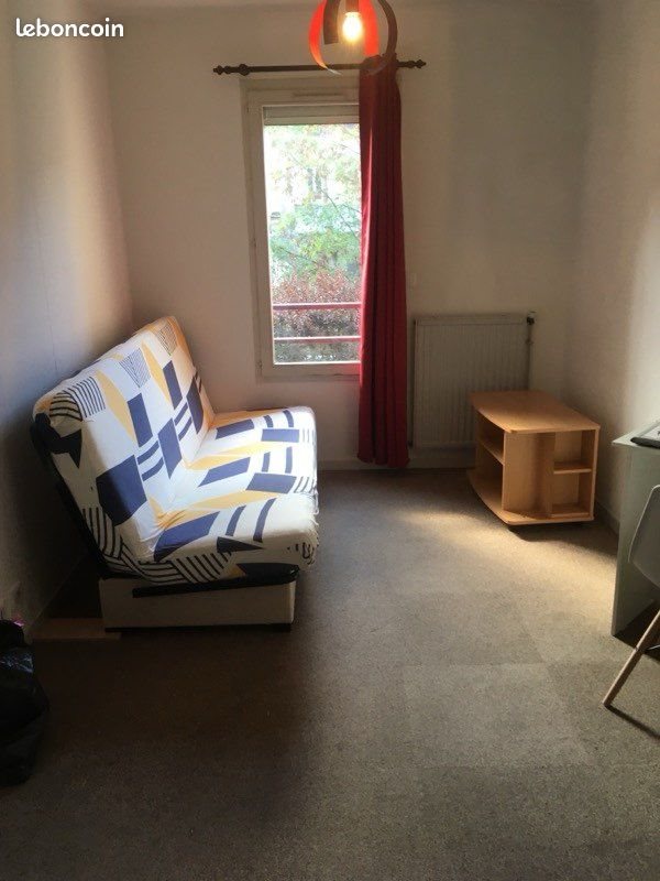Appartement à louer, 23m², Moulins