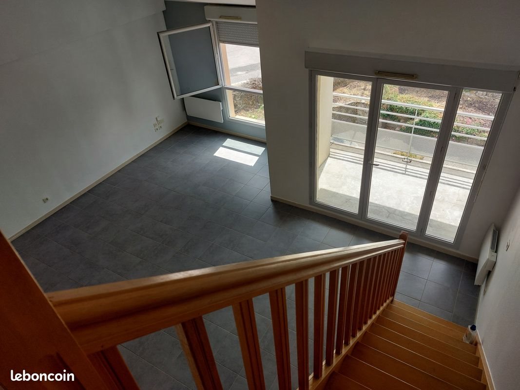 Appartement à louer, 85m², Aubenas