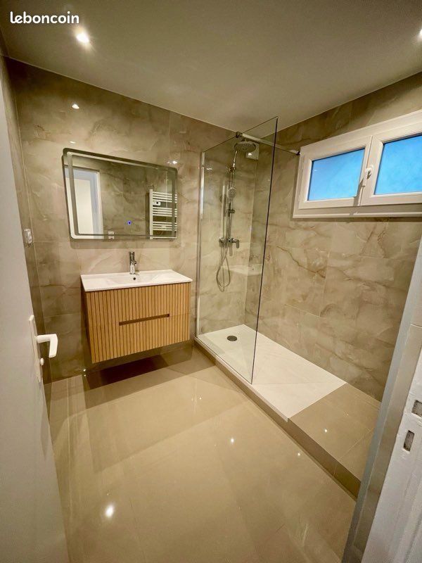 Appartement à louer, 50m², Saint-Raphaël