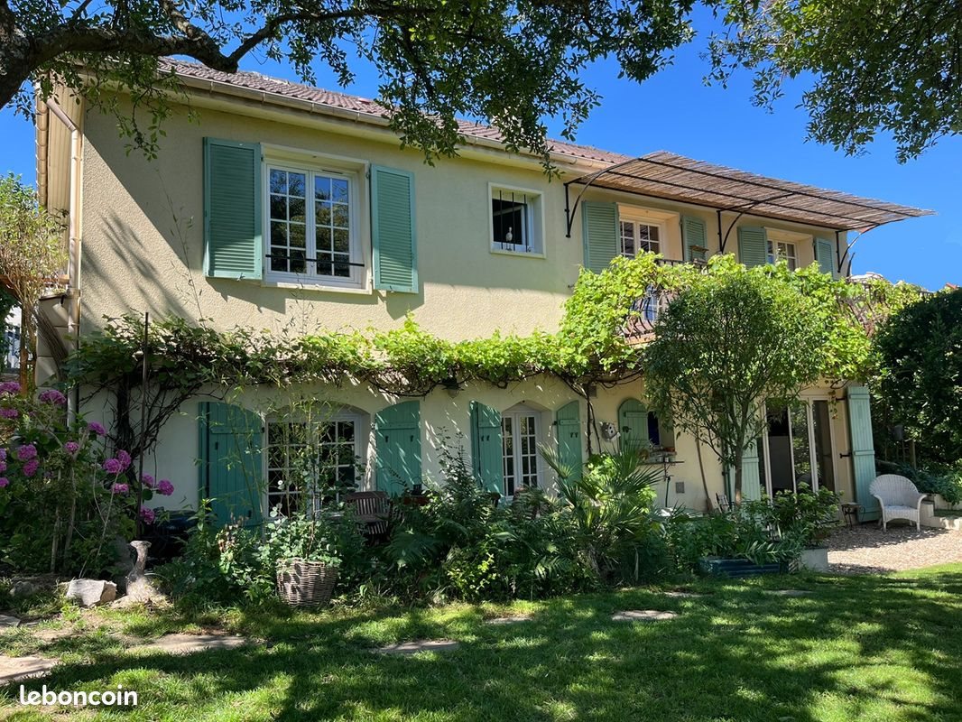 Maison à vendre, 174m², Beynes
