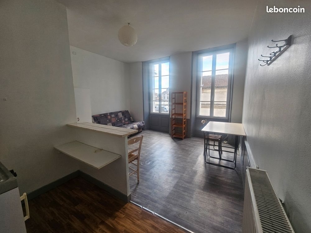 Appartement à louer, 23m², Angoulême