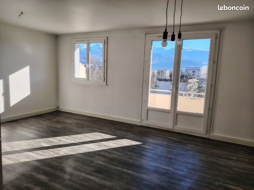 Appartement à louer, 63m², Meylan