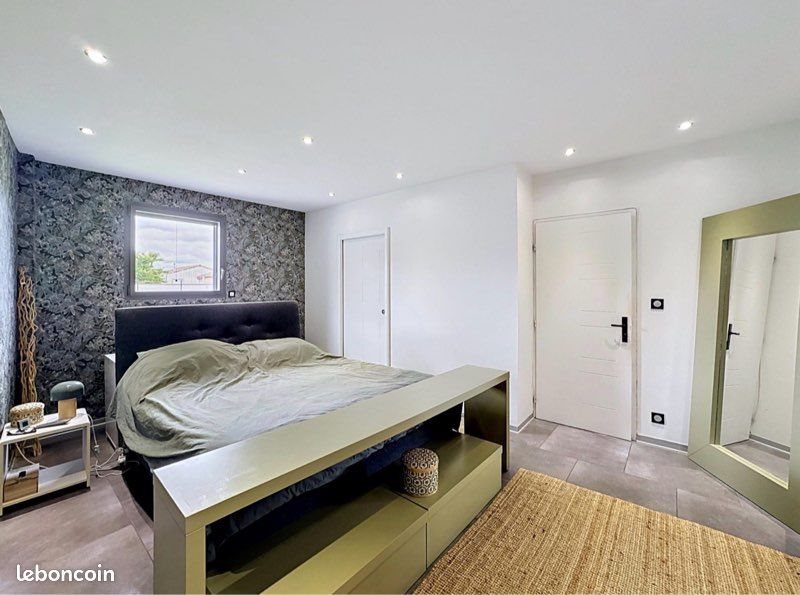Maison à vendre, 235m², Villeneuve-du-Paréage