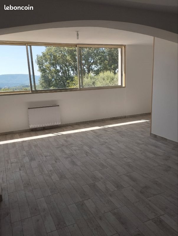 Appartement à louer, 100m², Forcalquier