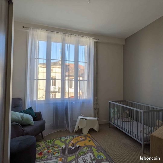 Appartement à louer, 90m², Albi