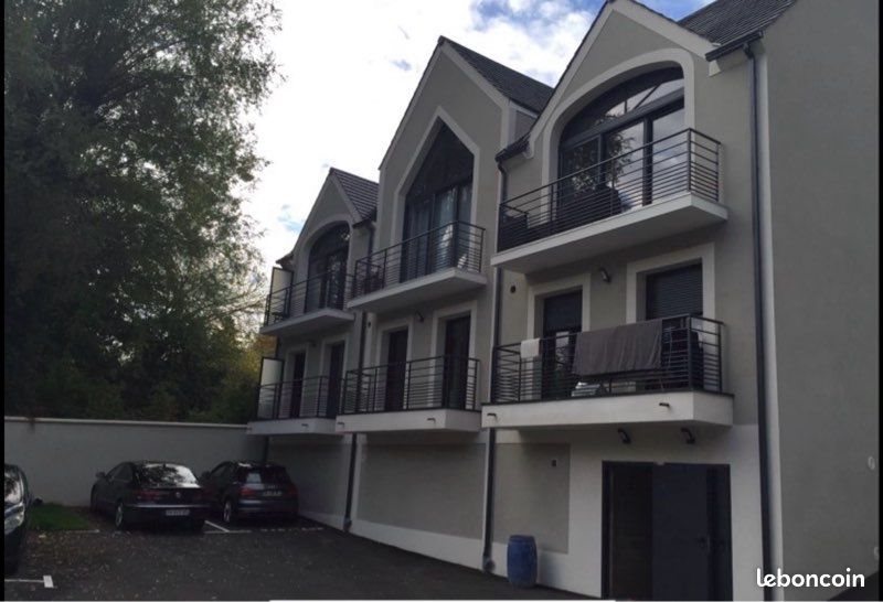 Appartement à louer, 56m², Saint-Chéron