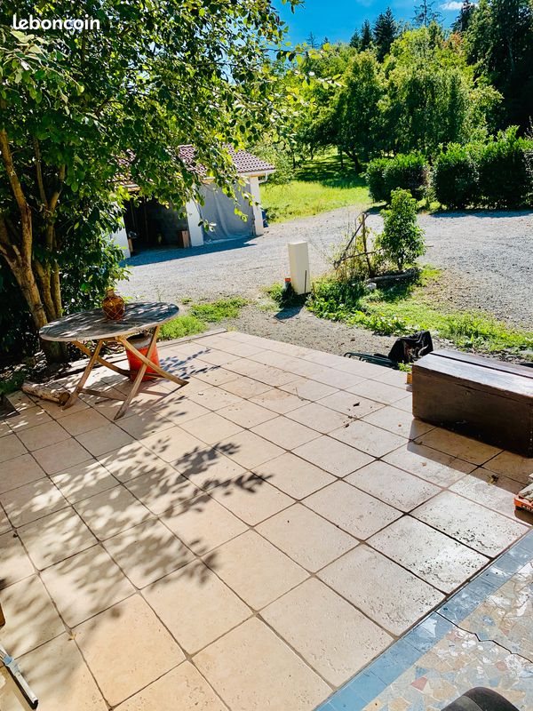 Appartement à louer, 106m², Saint-Jean-de-Tholome