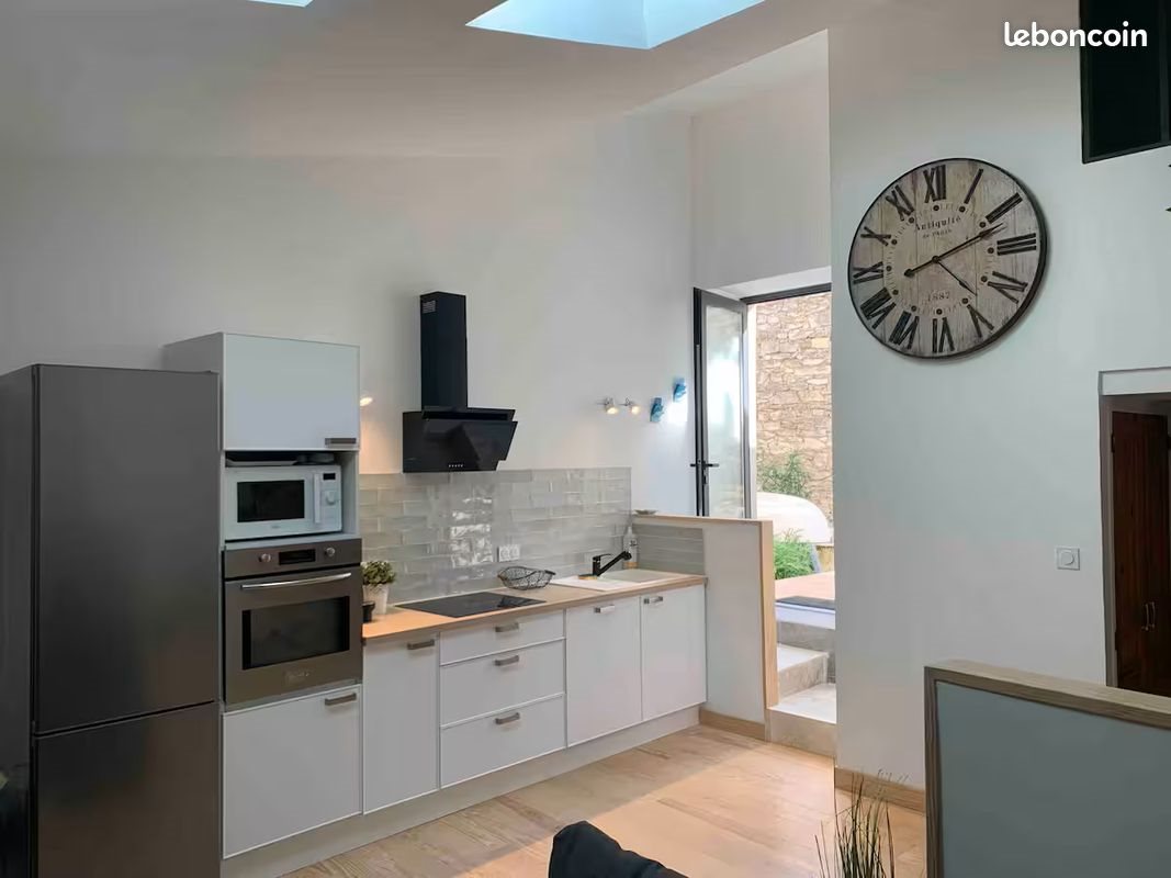 Appartement à louer, 42m², Calvisson