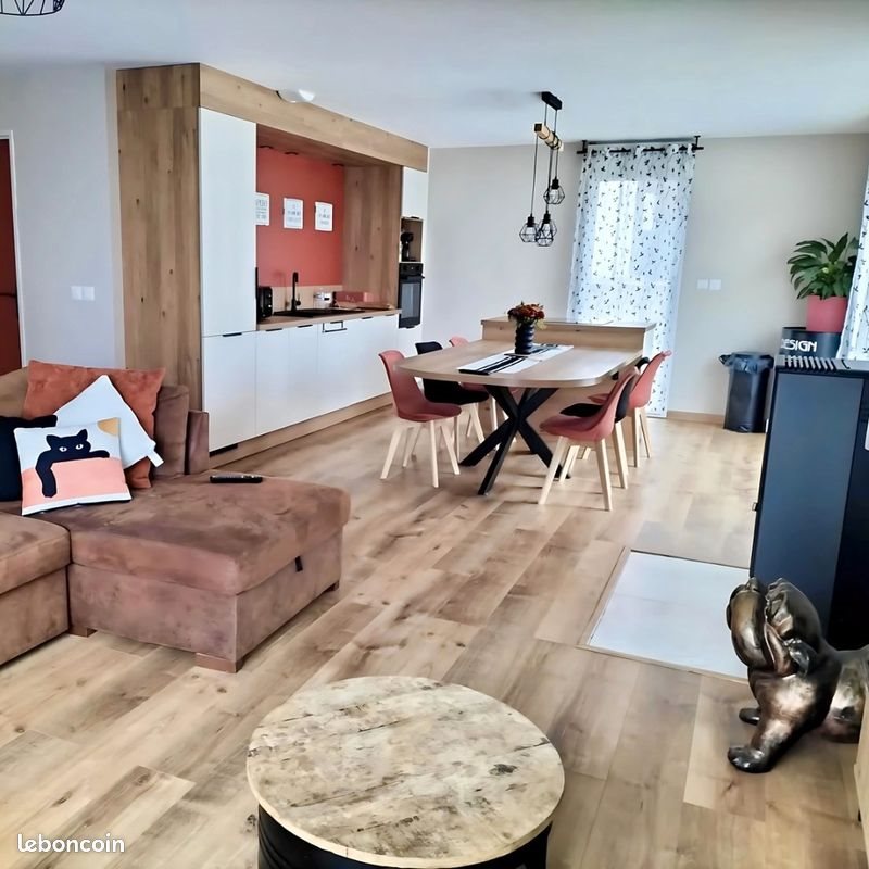 Maison à louer, 92m², Saint-Pierre-d'Albigny