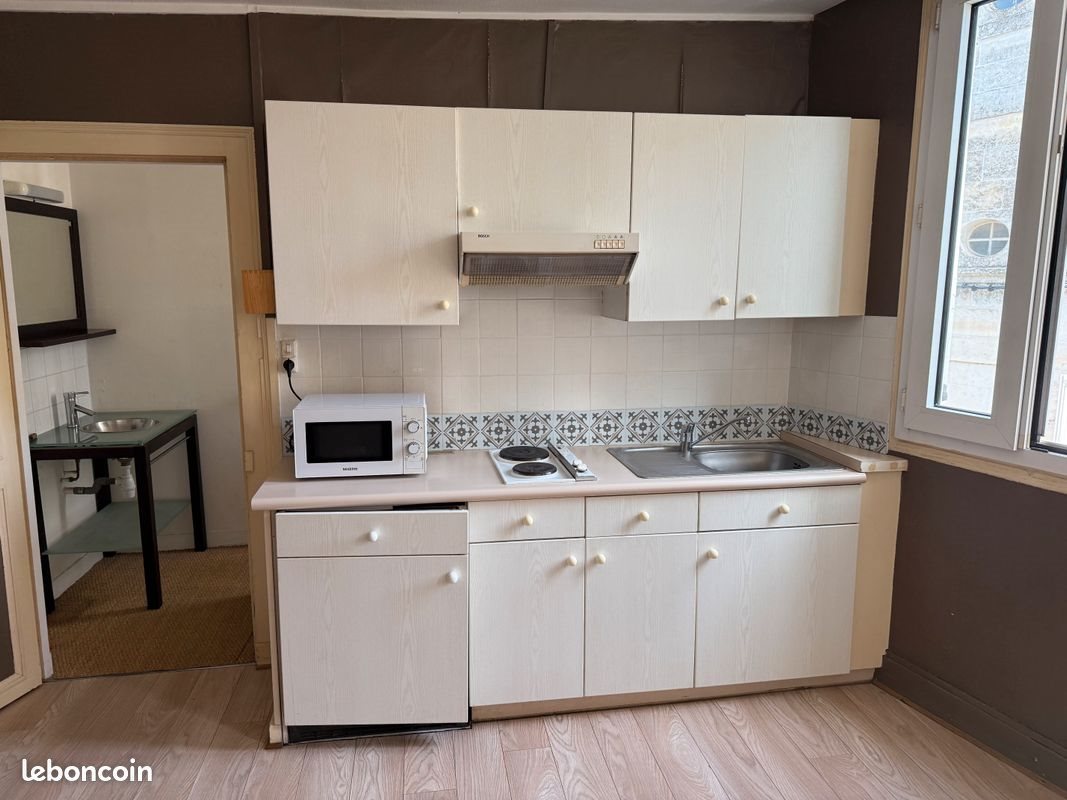 Appartement à louer, 33m², Niort