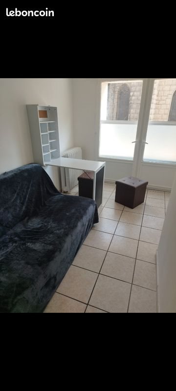 Appartement à louer, 19m², Saint-Etienne