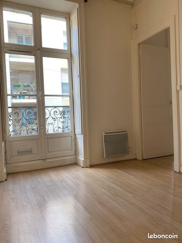 Appartement à louer, 26m², Nantes