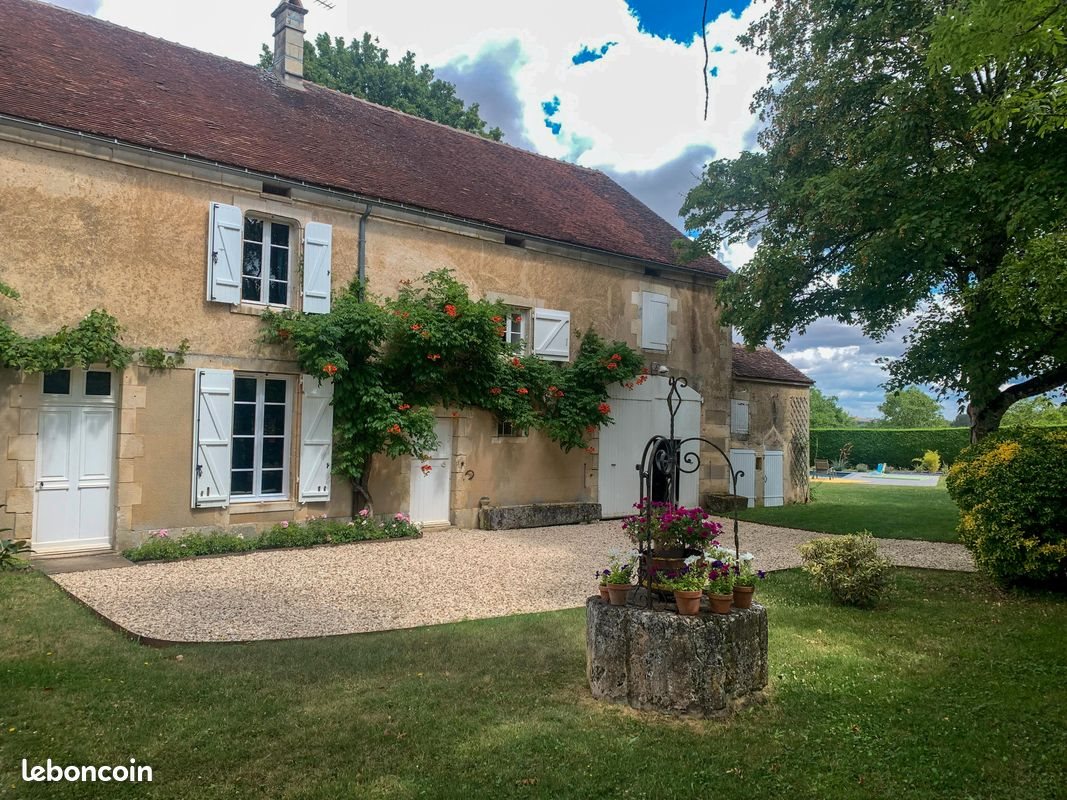 Maison à vendre, 225m², Etais-la-Sauvin