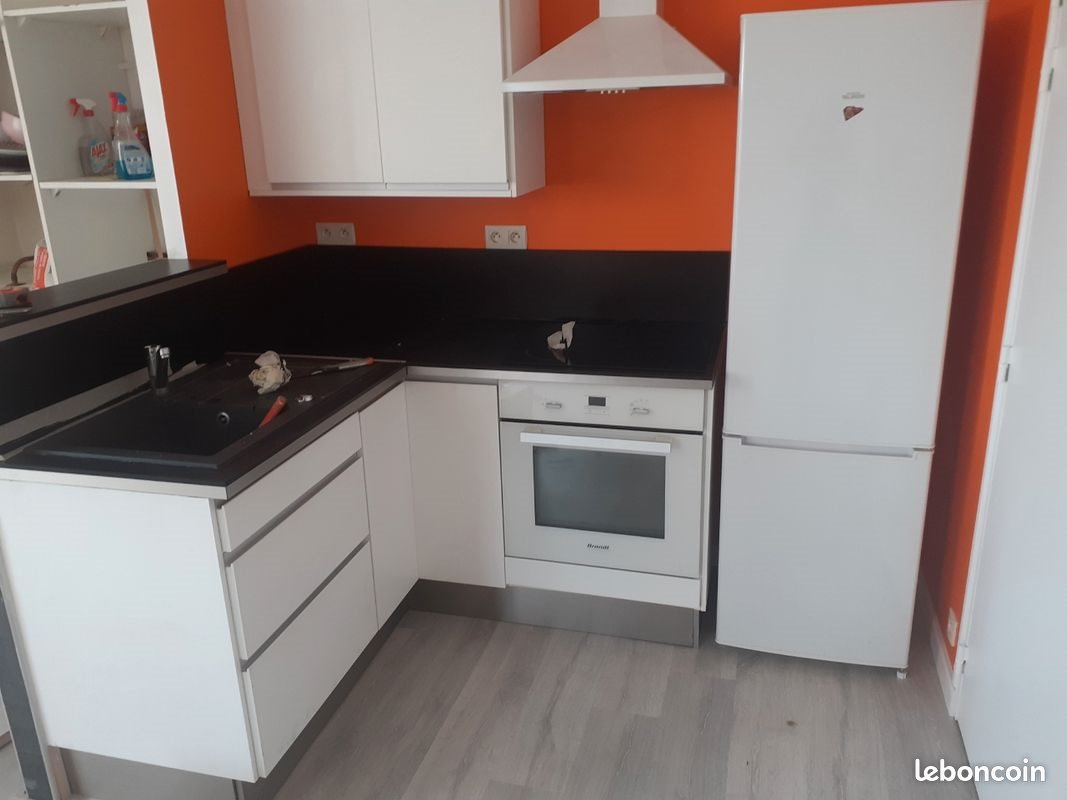 Appartement à louer, 37m², Péaule