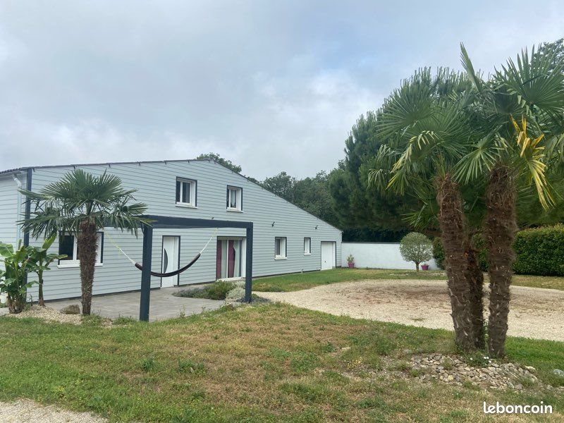 Maison à louer, 130m², Château-Larcher