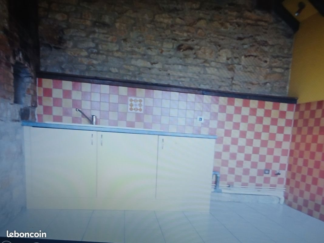 Appartement à louer, 80m², Grandfontaine