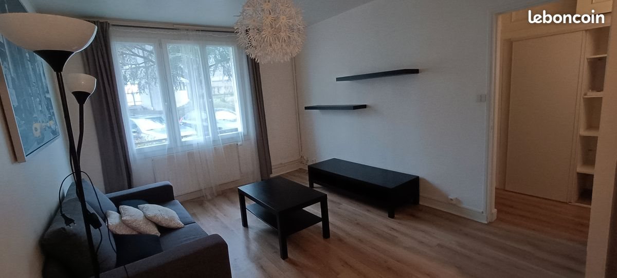 Appartement à louer, 49m², Tours