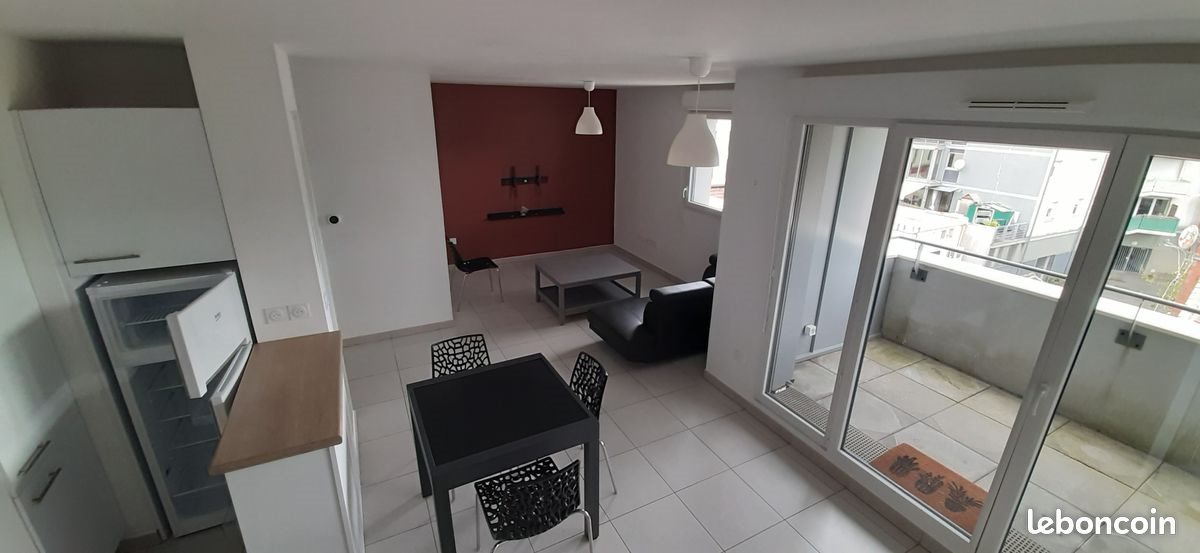 Appartement à louer, 80m², Cenon