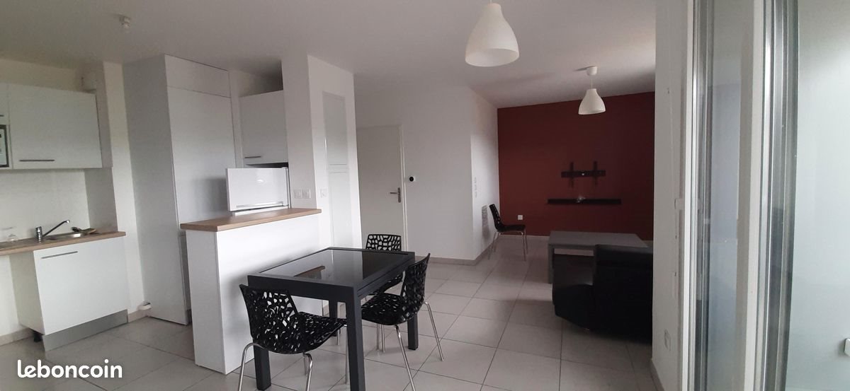 Appartement à louer, 80m², Cenon