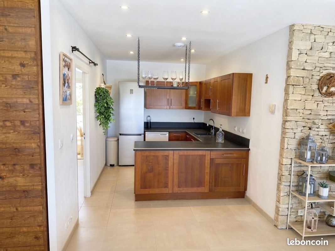 Maison à louer, 160m², Cannes-et-Clairan
