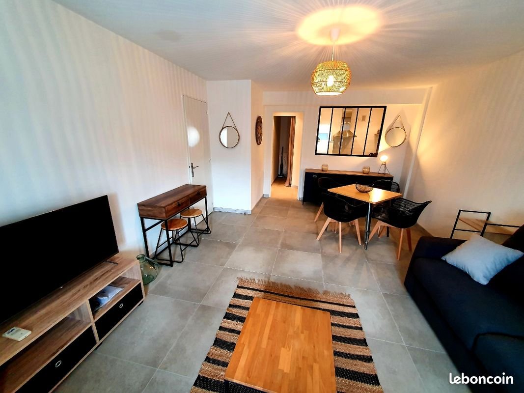 Appartement à louer, 31m², Vence
