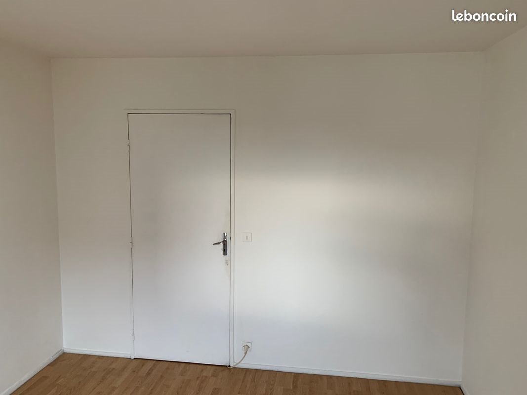 Appartement à louer, 12m², Paris 20ème