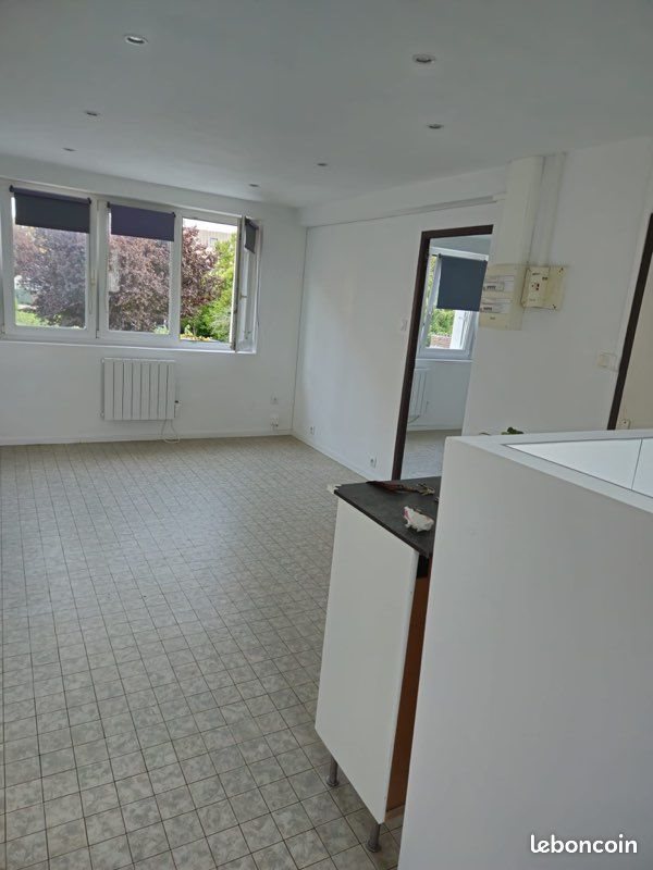 Appartement à louer, 35m², Loos