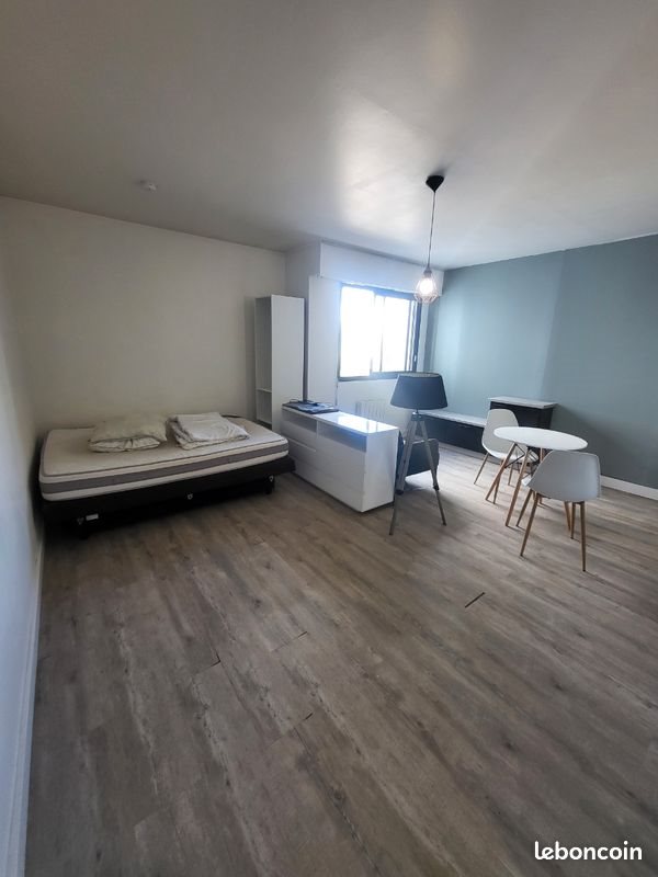 Appartement à louer, 29m², Pau