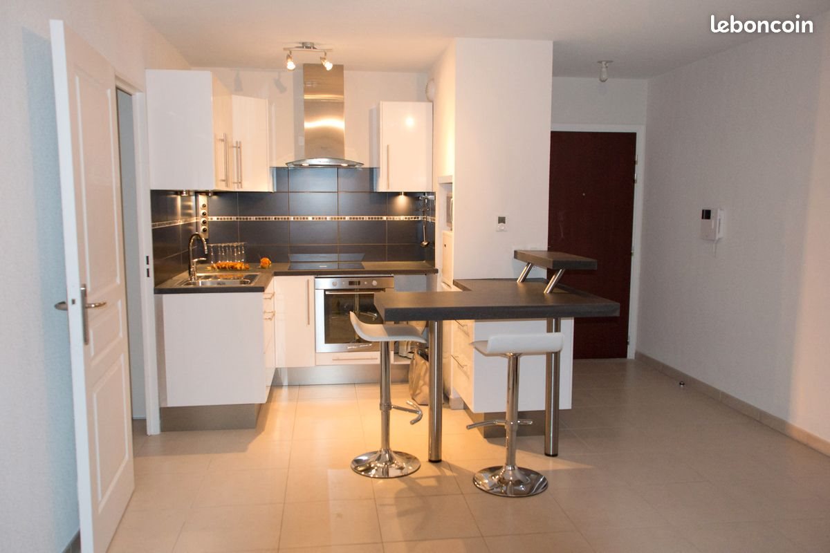 Appartement à louer, 41m², Antibes