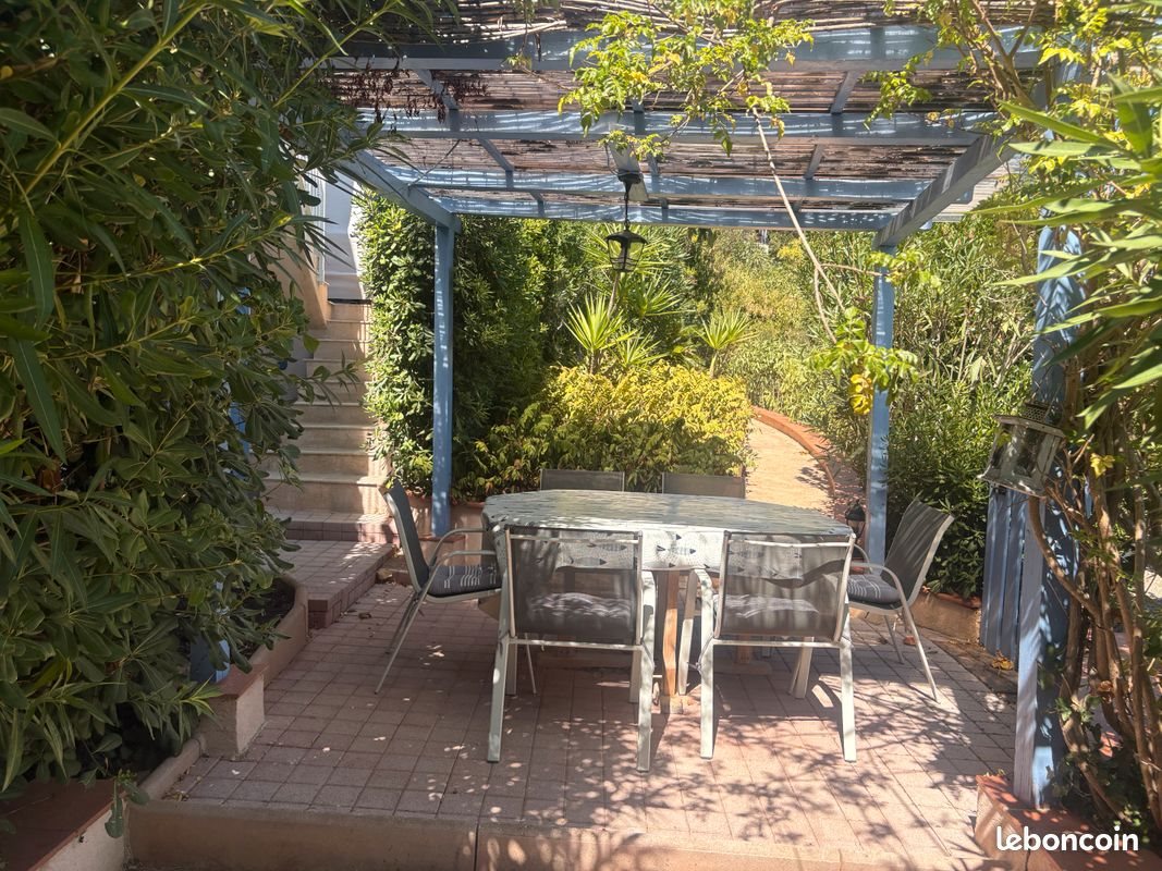 Appartement à louer, 45m², Roquebrune-sur-Argens