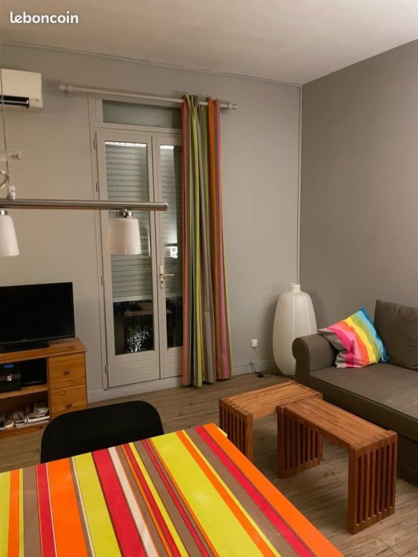 Appartement à louer, 45m², Sète
