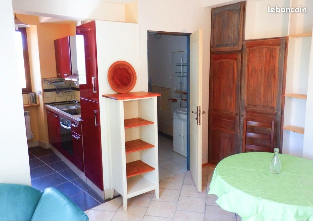 Appartement à louer, 30m², Saint-Étienne-les-Orgues