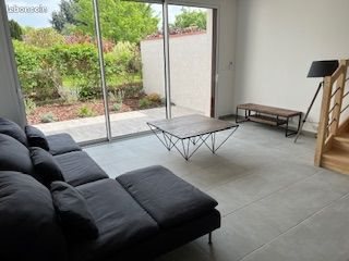 Maison à louer, 99m², Launac
