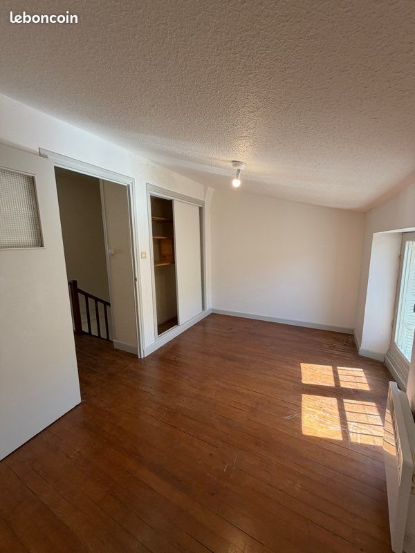 Appartement à louer, 65m², Saint-Donat-sur-l'Herbasse
